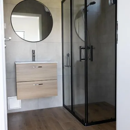 Lejlighed Sen House *